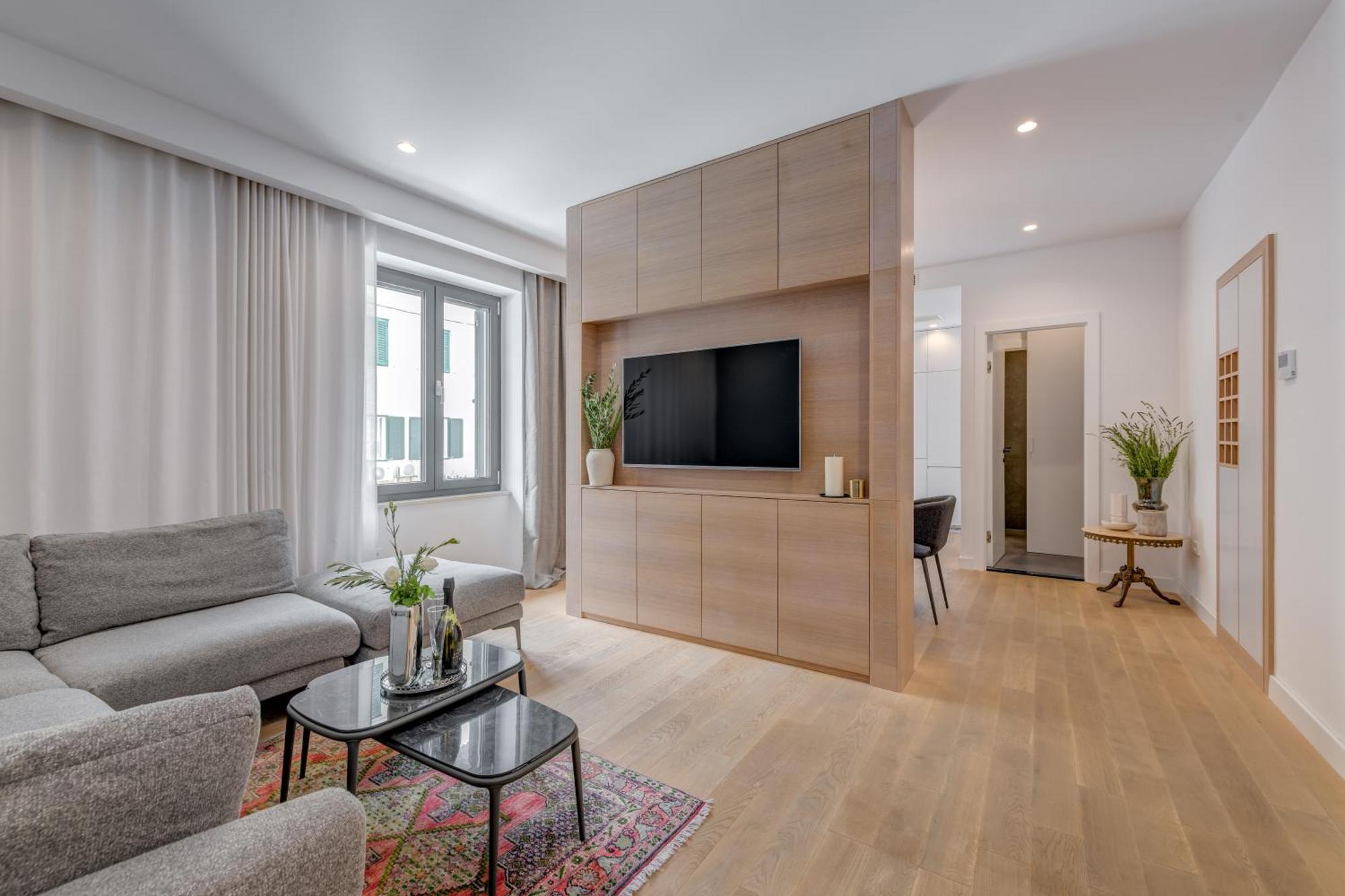 Top Location! Spacious Lux Apartment -5 Min From Beach & Centre Split Extérieur photo