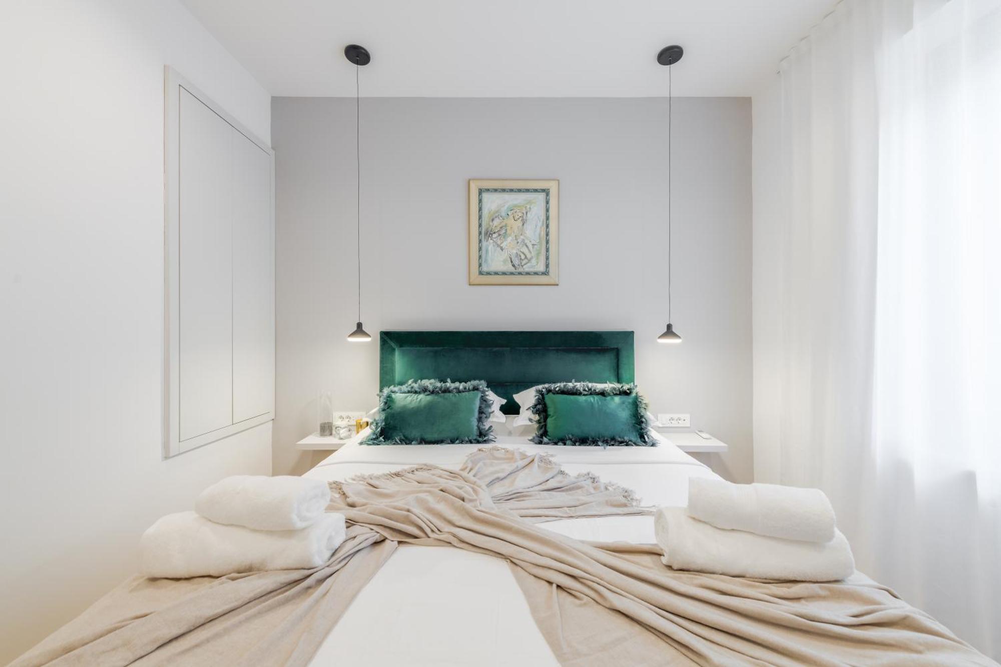 Top Location! Spacious Lux Apartment -5 Min From Beach & Centre Split Extérieur photo