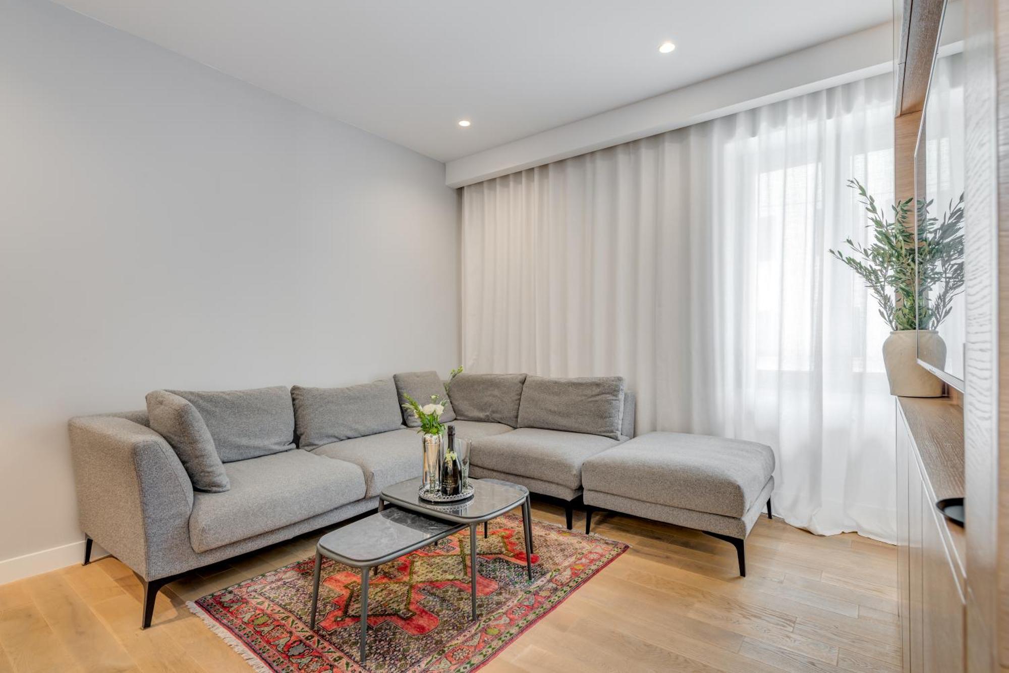 Top Location! Spacious Lux Apartment -5 Min From Beach & Centre Split Extérieur photo